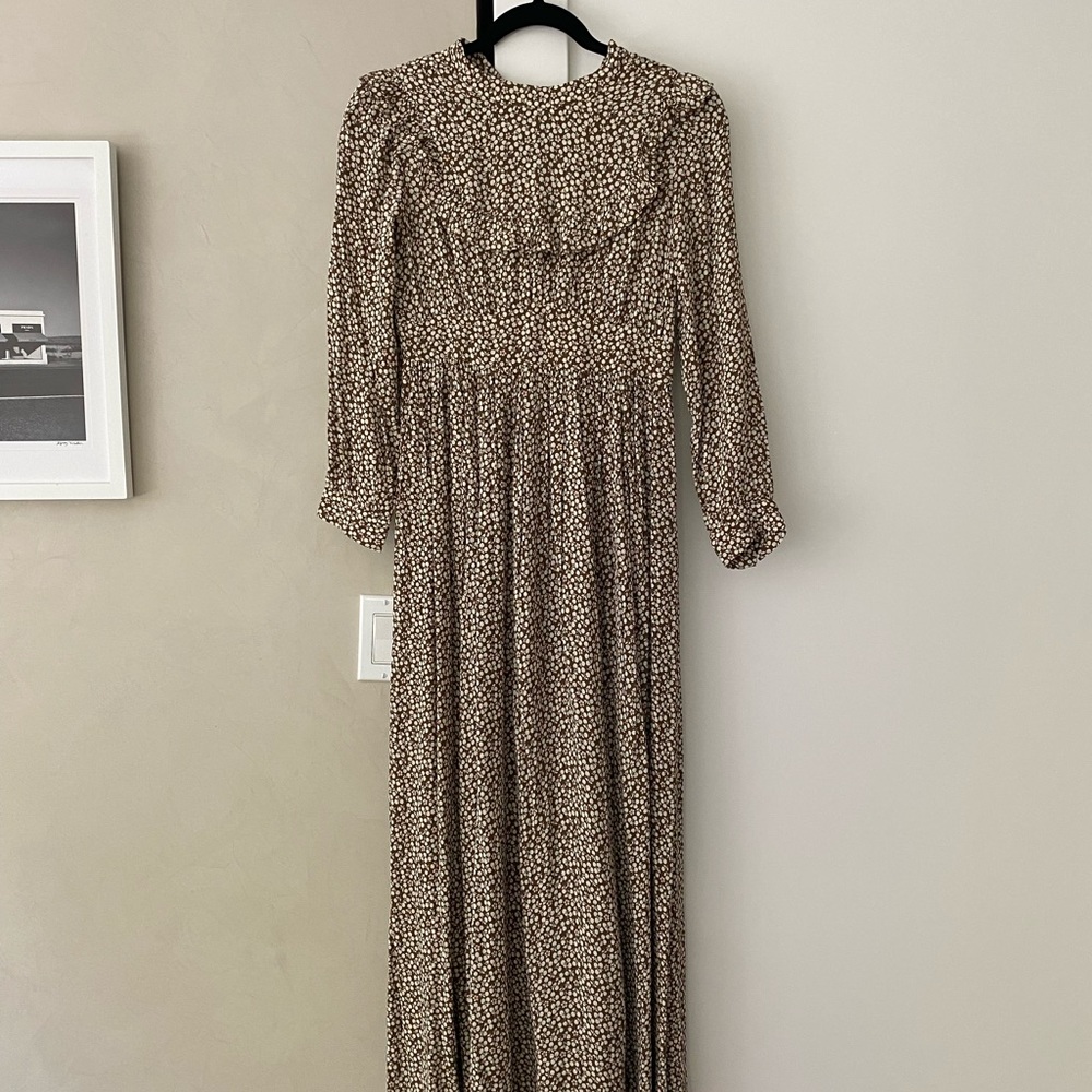 NWT Doen Hawthorne dress in olive